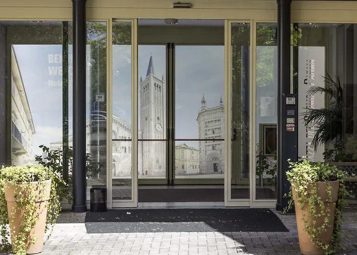 Tre فندق بارما